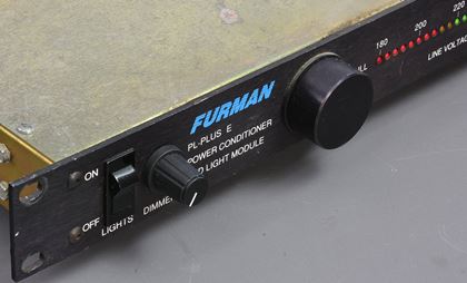 Furman-PL-PLUS E Power conditioner Genesis